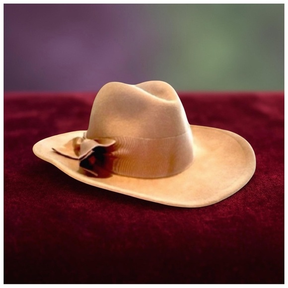 Betmar Women’s Wide-Brim Wool Fedora – Beige – Style WPL-4386 – Like New main image 4
